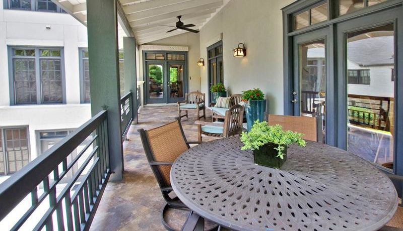 Real Estate - 1609 Johnson Road Atlanta