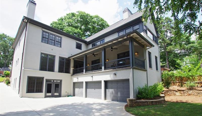 Real Estate - 1609 Johnson Road Atlanta