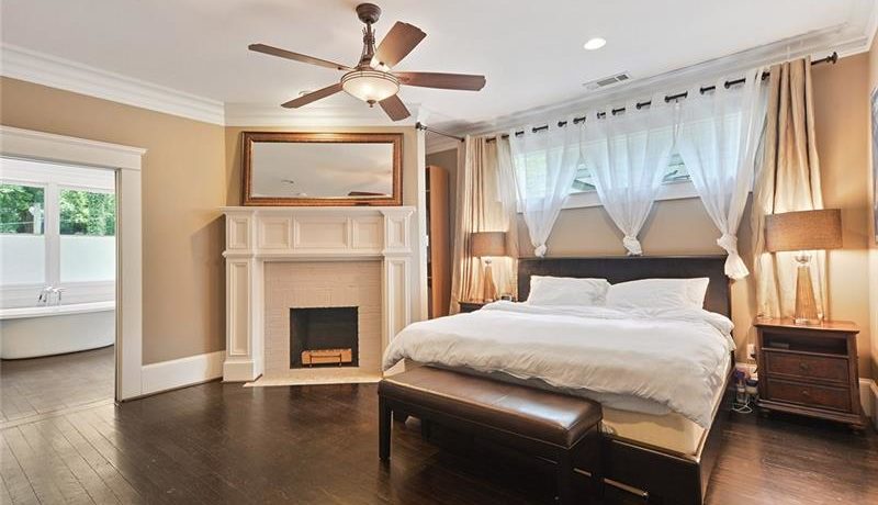 Real Estate - 968 Argonne Avenue Atlanta