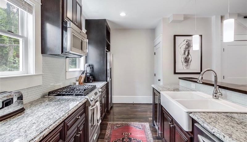 Real Estate - 968 Argonne Avenue Atlanta