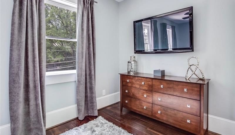 Real Estate - 968 Argonne Avenue Atlanta