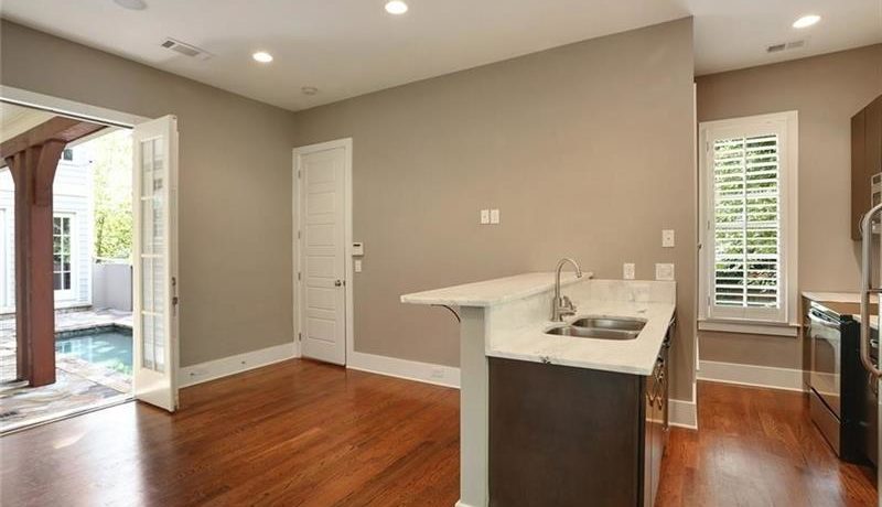 Real Estate - 1578 Morningside Drive Atlanta