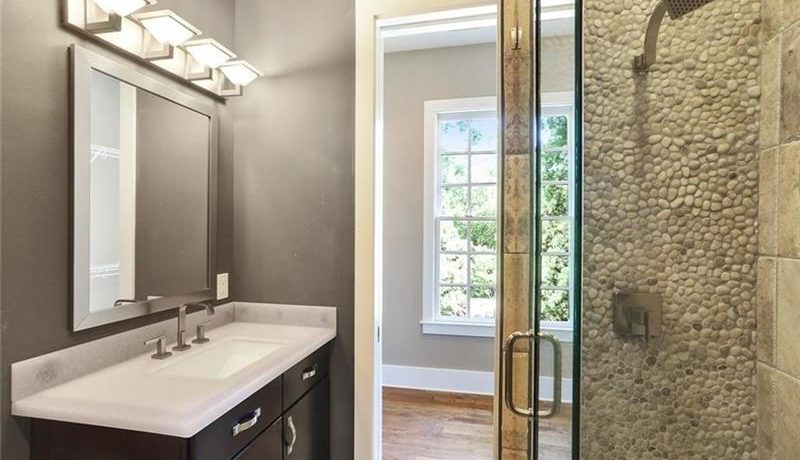 Real Estate - 1578 Morningside Drive Atlanta