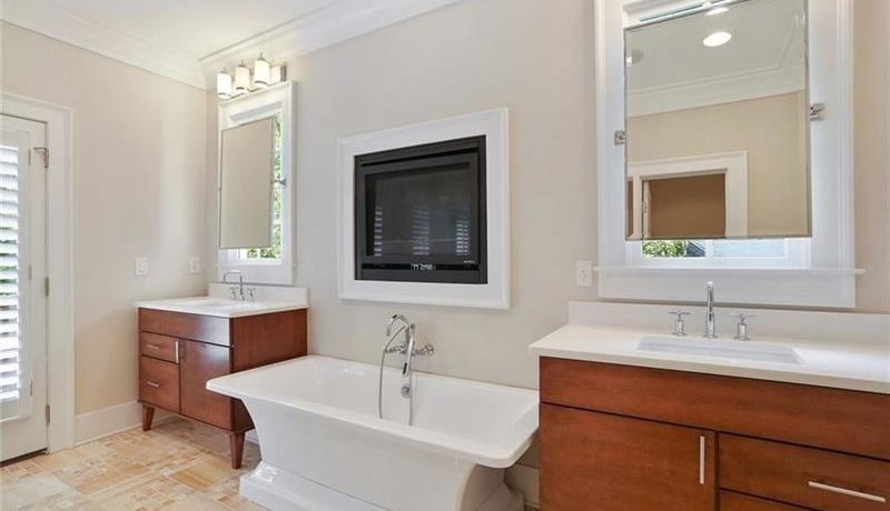 Real Estate - 1578 Morningside Drive Atlanta