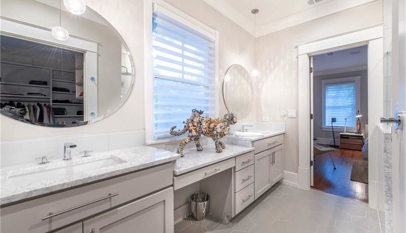 Real Estate - 743 Argonne Avenue Atlanta