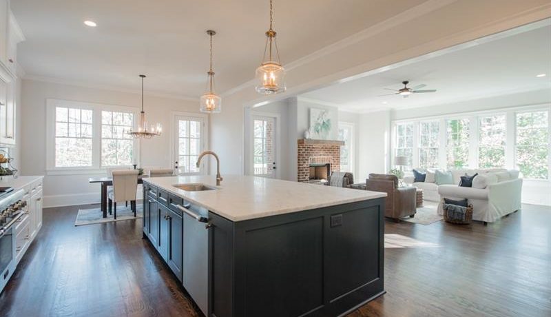 Real Estate - 1740 Coventry Place Decatur