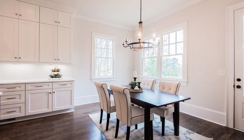 Real Estate - 1740 Coventry Place Decatur
