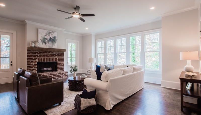 Real Estate - 1740 Coventry Place Decatur