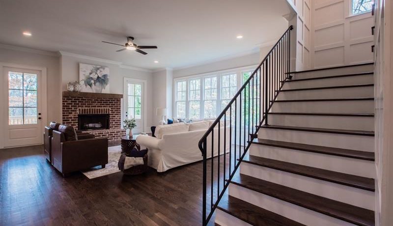 Real Estate - 1740 Coventry Place Decatur