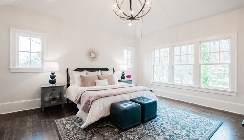 Real Estate - 1740 Coventry Place Decatur