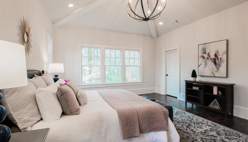 Real Estate - 1740 Coventry Place Decatur