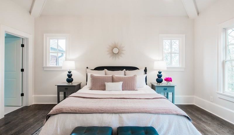 Real Estate - 1740 Coventry Place Decatur
