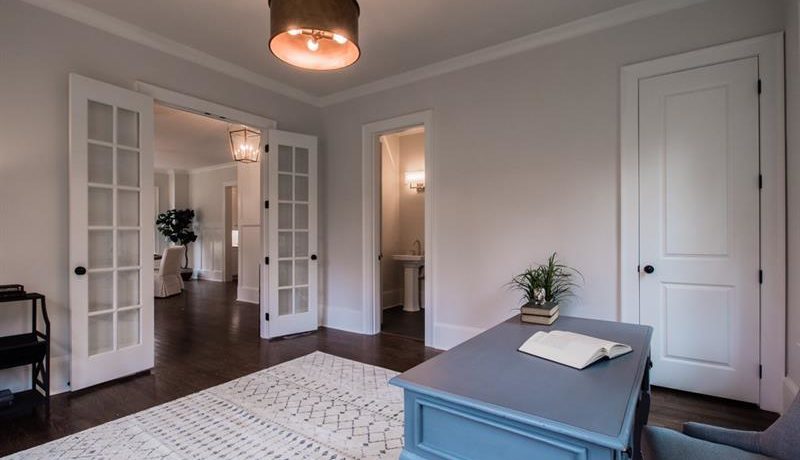 Real Estate - 1740 Coventry Place Decatur