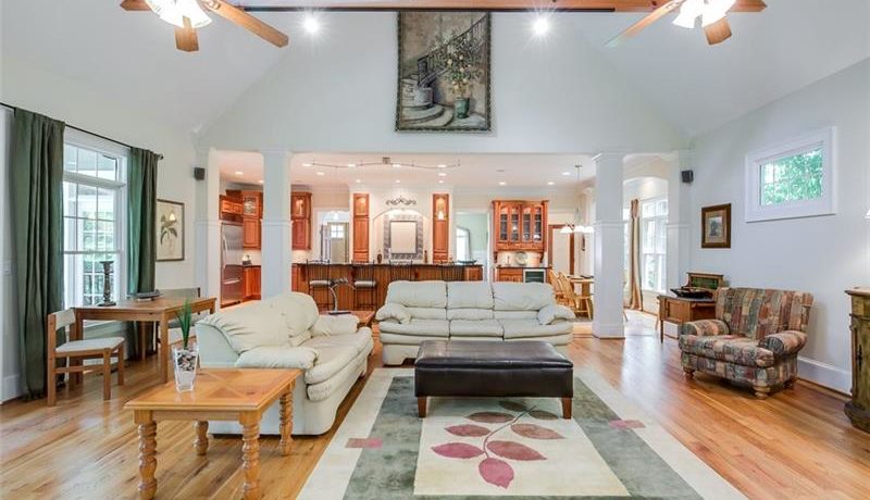 Real Estate - 500 Westminster Way Atlanta