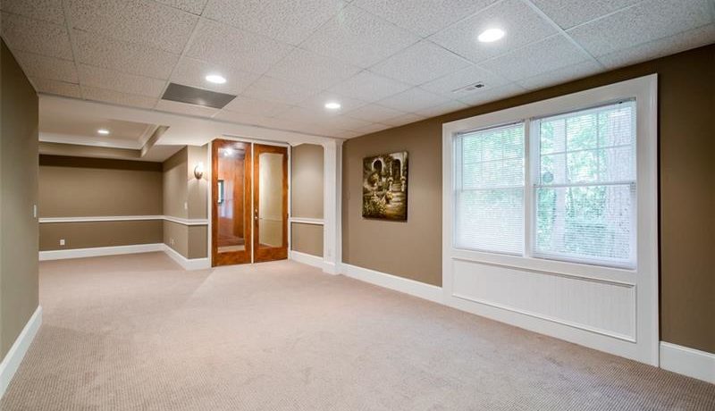 Real Estate - 500 Westminster Way Atlanta