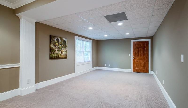 Real Estate - 500 Westminster Way Atlanta