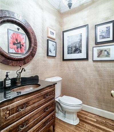 Real Estate - 1630 Sussex Road Atlanta