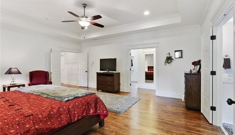 Real Estate - 686 Amsterdam Avenue Atlanta