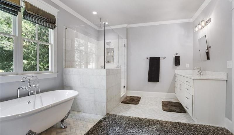 Real Estate - 686 Amsterdam Avenue Atlanta
