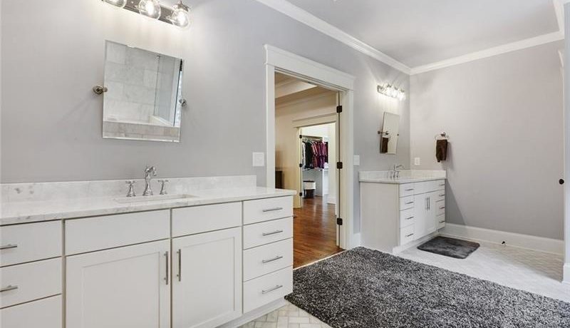 Real Estate - 686 Amsterdam Avenue Atlanta
