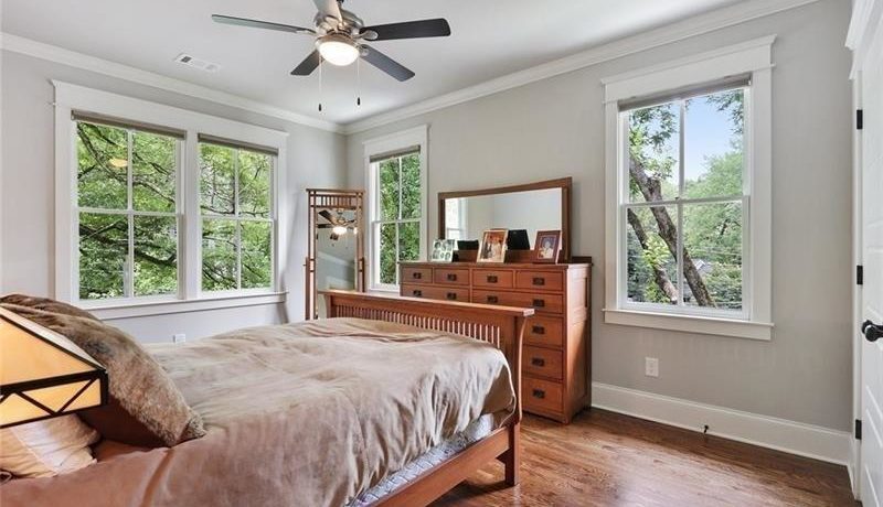 Real Estate - 686 Amsterdam Avenue Atlanta