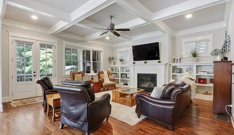 Real Estate - 686 Amsterdam Avenue Atlanta