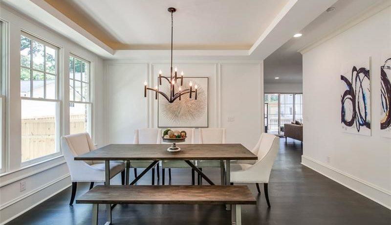 Real Estate - 467 Burlington Road Atlanta