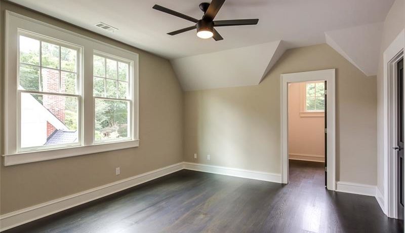 Real Estate - 467 Burlington Road Atlanta