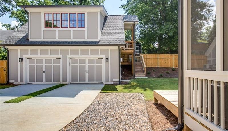 Real Estate - 467 Burlington Road Atlanta