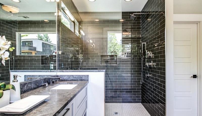 Real Estate - 620 Fortune Place Atlanta