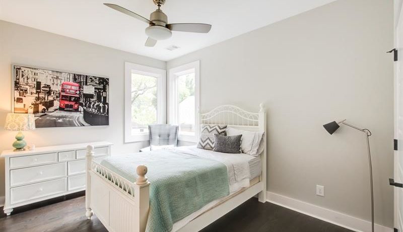 Real Estate - 620 Fortune Place Atlanta