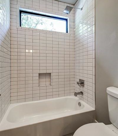 Real Estate - 620 Fortune Place Atlanta