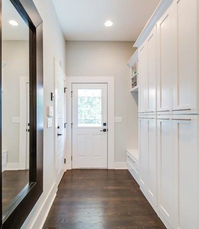 Real Estate - 620 Fortune Place Atlanta