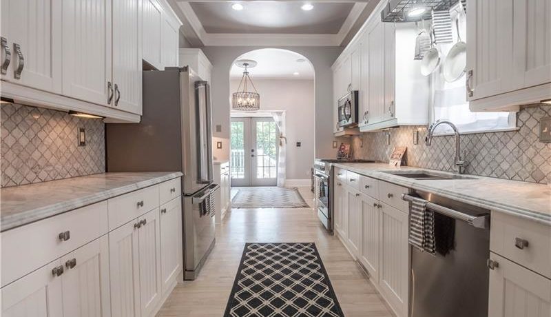 Real Estate - 571 Park Drive Atlanta