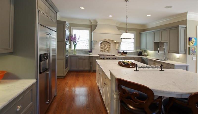 Real Estate - 1818 Windemere Drive Atlanta