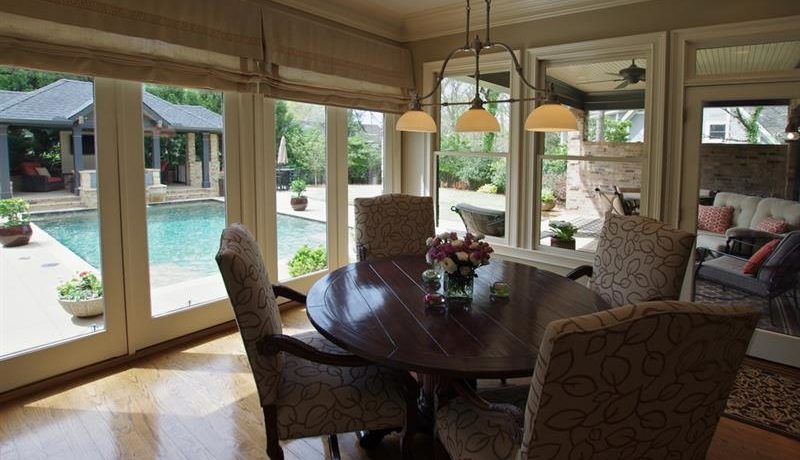 Real Estate - 1818 Windemere Drive Atlanta