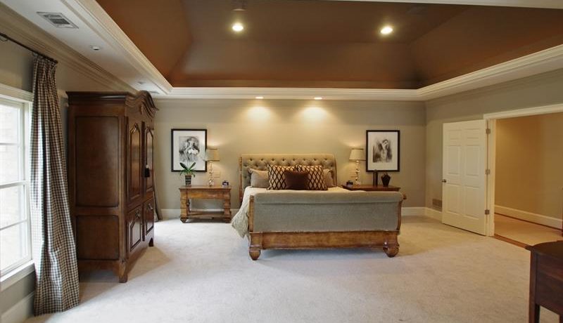 Real Estate - 1818 Windemere Drive Atlanta