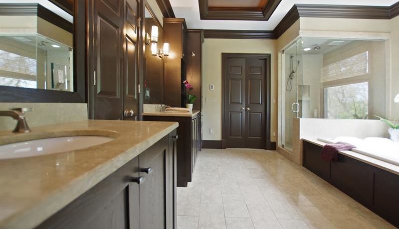 Real Estate - 1818 Windemere Drive Atlanta