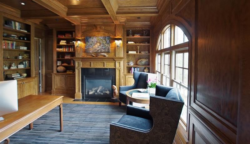 Real Estate - 1818 Windemere Drive Atlanta