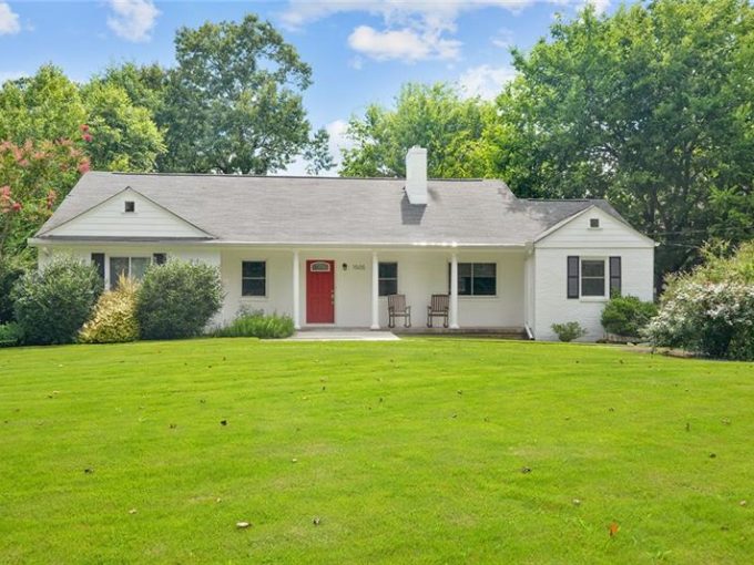 Real Estate - 1505 Rock Springs Circle Atlanta