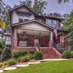 Real Estate - 1804 Meadowdale Avenue Atlanta