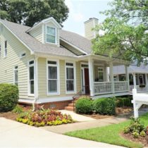 Real Estate - 215 Ridley Lane Decatur