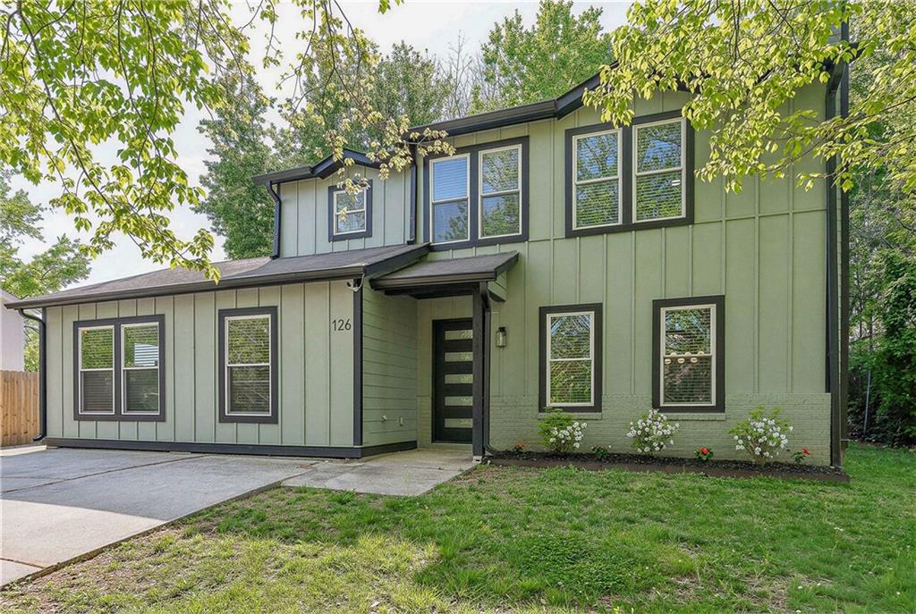 126 Marona Street in Edgewood