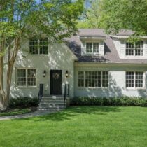 Real Estate - 1785 Meadowdale Ave  Atlanta