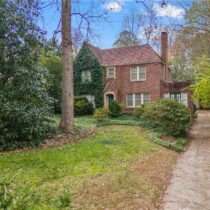 Real Estate - 1080 Clifton Road Atlanta