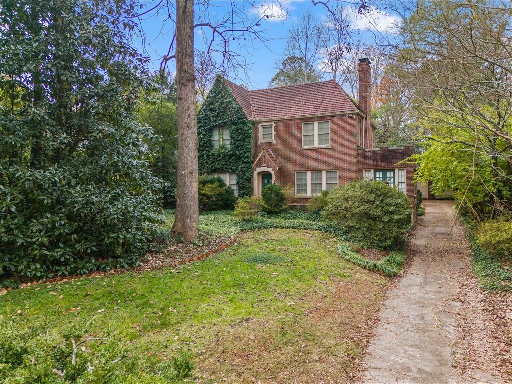 1080 Clifton Road