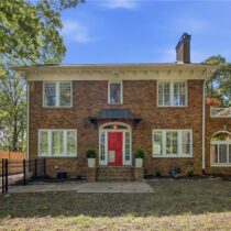 Real Estate - 1417 Briarcliff Road Atlanta