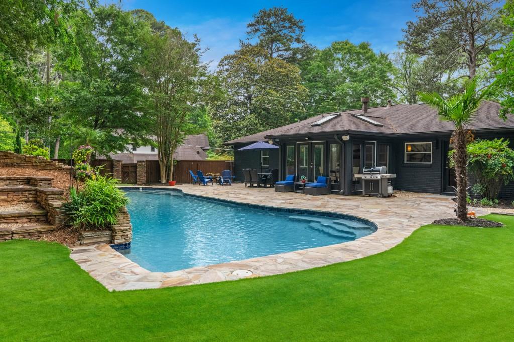 1975 Lenox Road in Morningside