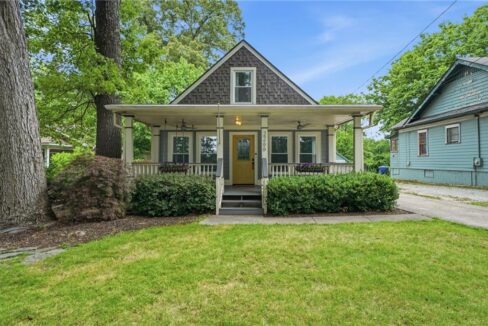 Real Estate - 2266 Memorial Drive Atlanta