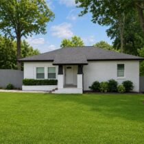 Real Estate - 5961 Pine Road Atlanta
